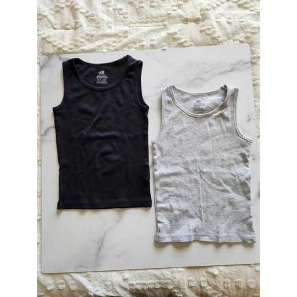 H&M boys 4-6t tank top black grey minimalist sleeveless pullover basics essentia - Picture 1 of 4